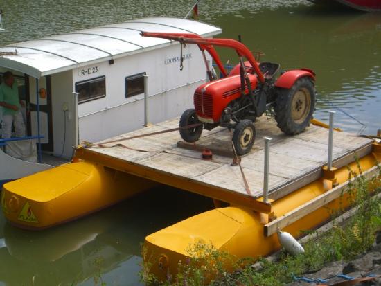 Tractor Catamaran